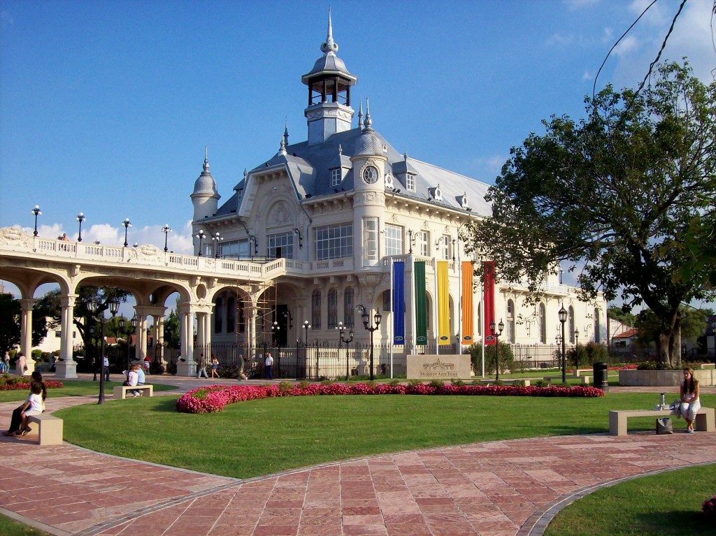 Museo_de_Arte_de_Tigre_vista_de_norte_a_sur